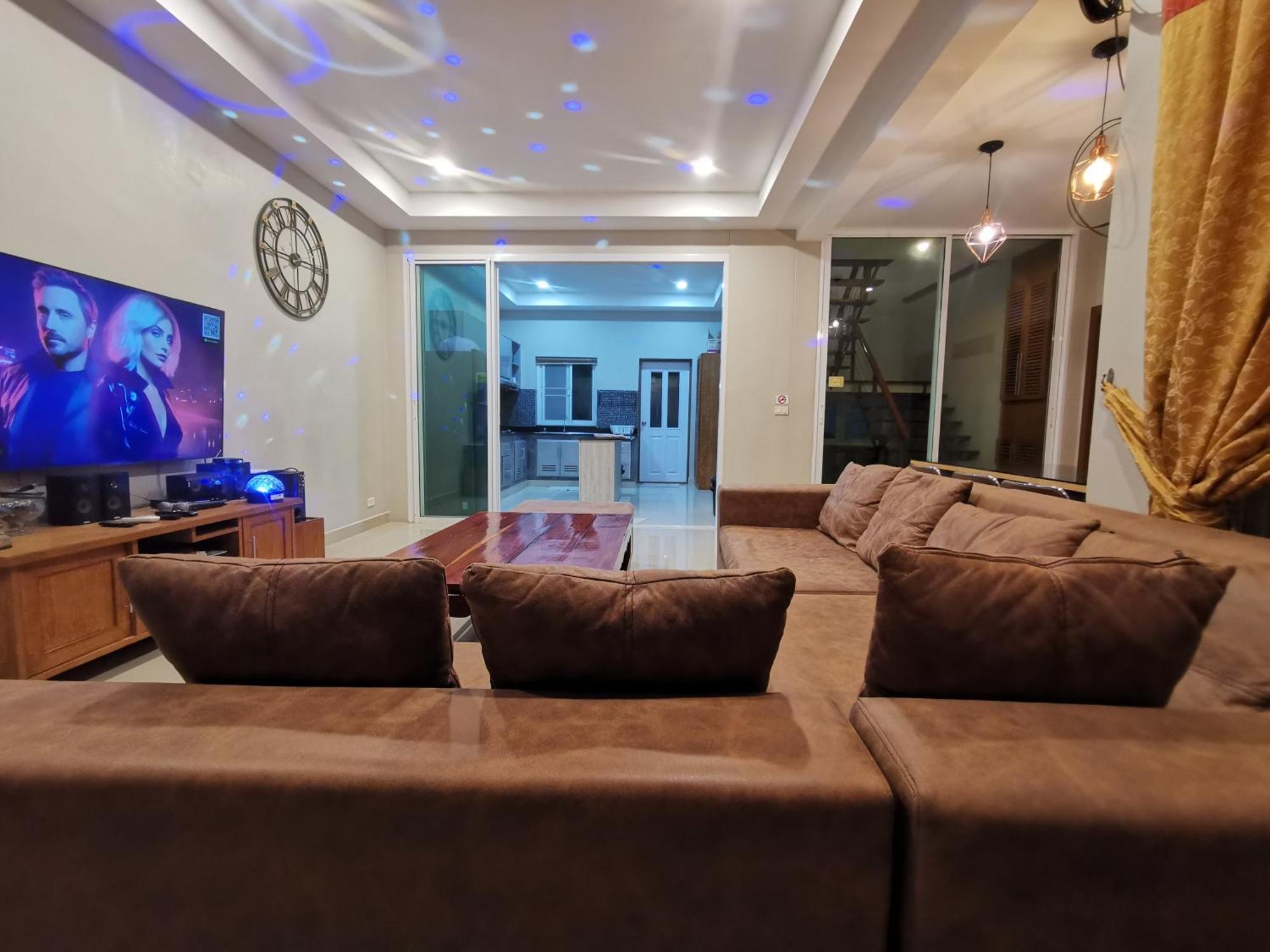 Vila Thepprasit Cosy Jomtien pláž Exteriér fotografie